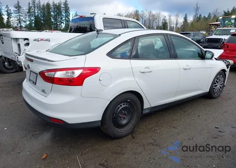 2014 Ford Focus Se из США, поврежденный, VIN 1FADP3F20EL186156